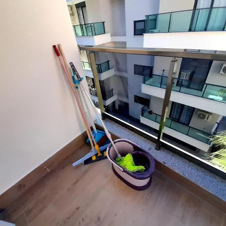 公寓 Aura Homes One Bedroom Near Cleopatra 阿拉尼亚